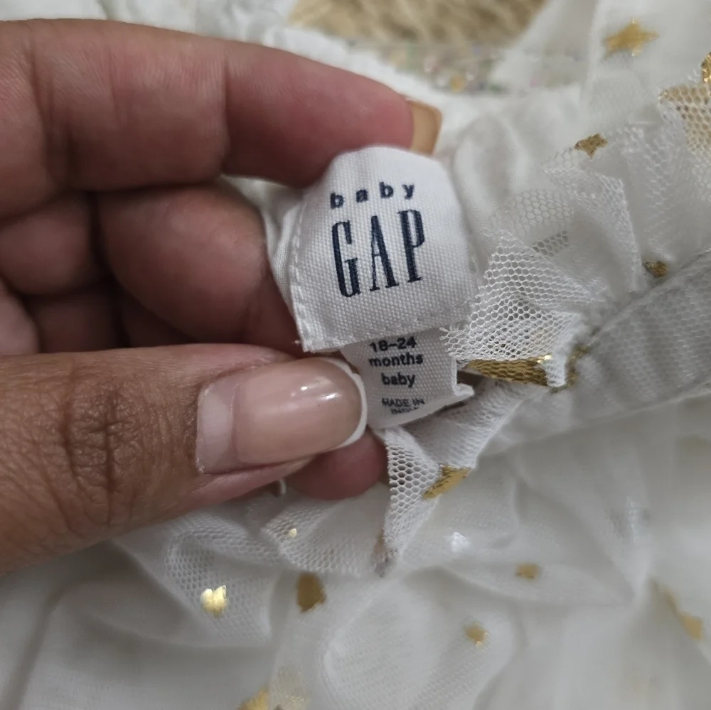 GAP White and Gold Kids Sandals